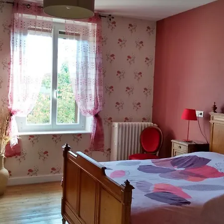 Aux Portes De L'argonne Vakantiehuis