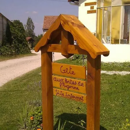 Aux Portes De L'argonne Holiday home Autry
