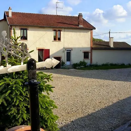 Holiday home Aux Portes De L'argonne *